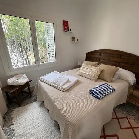 Preciosa Casa Con Piscina Desbordante Y Vistas Al Mar Appartement *